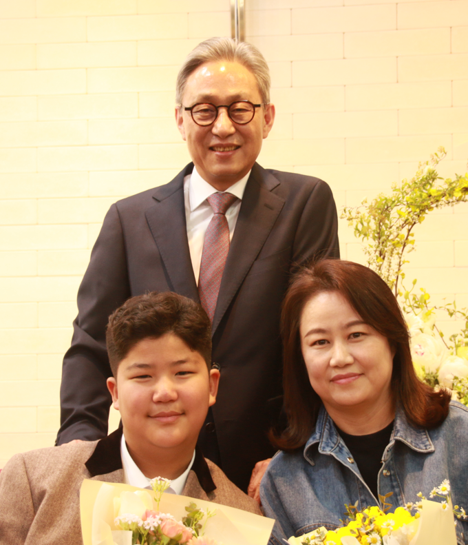 허상준.png
